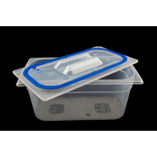 Polypropylene lid for gastronorm containers 1/3 with hermetic closure Model CPPT13000