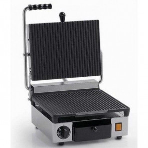 Cast iron panini grill Model PSING Single Ribbed Useful surface: 290 X 350 mm.