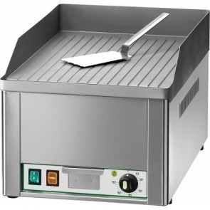 Electric frytop Model FRY1R single striped steel plate