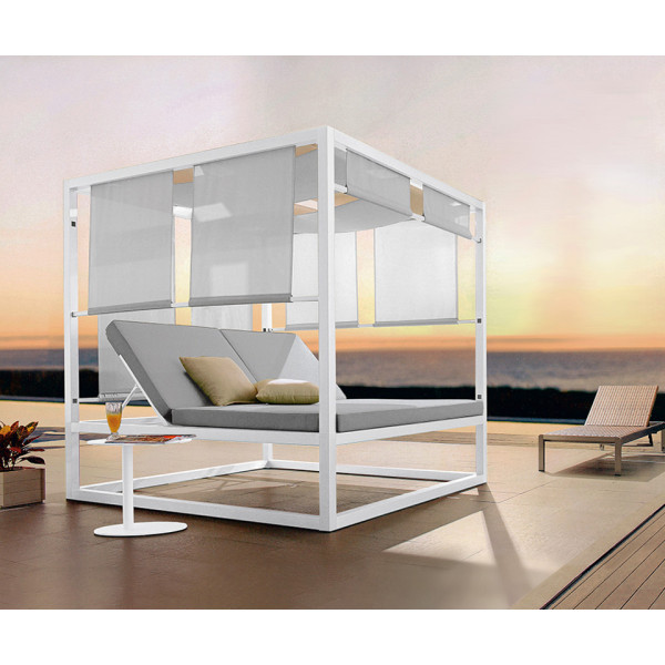 Sunbed TESR Powder coated aluminum frame, fabric cushions, 10 cm thick, textilene sides Model 1804-H70