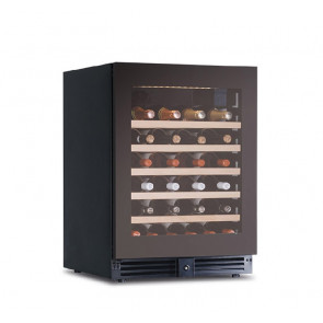 Ventilated wine coolers KLI Model CW51G1TB for 52 bottles of 0,75 lt