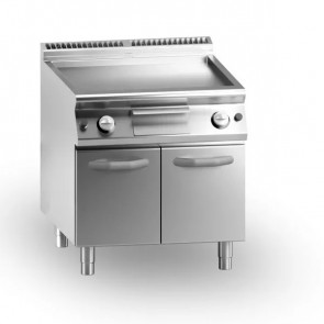 Gas fry top Chromed 2/3 smooth 1/3 striped plate MDLR Open cabinet Model CL9080FTRGSCR
