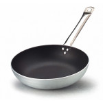 Non-stick high flared aluminium pan with stainless steel handle Model 811-0