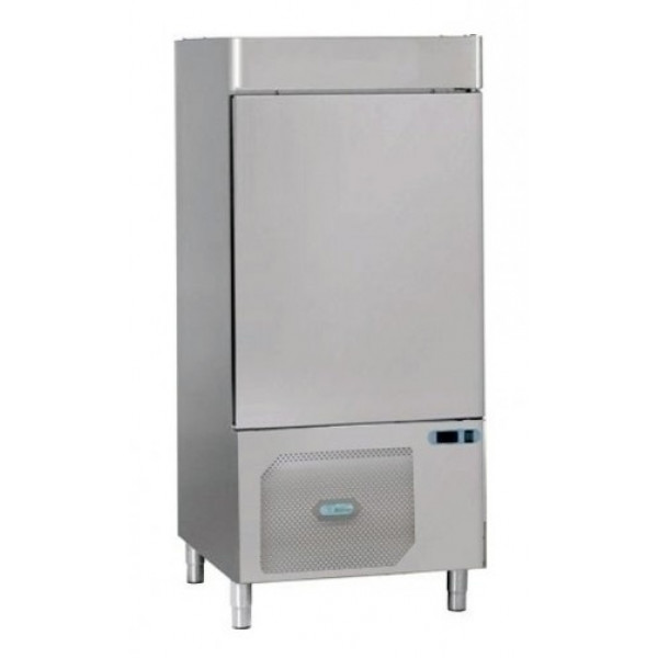 Blast chiller Model AS1110N Slides suitable for holding containers or trays
