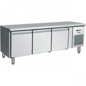 Ventilated refrigerated counter Model G-UGN3100TN H650 three doors