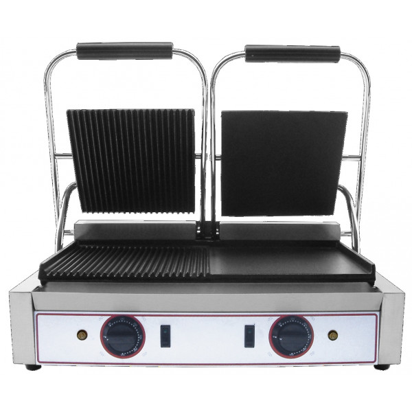 Double panini grill Model R2L2 cast iron One smooth side One striped side