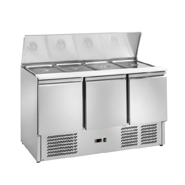 Static refrigerated saladette Model AK943