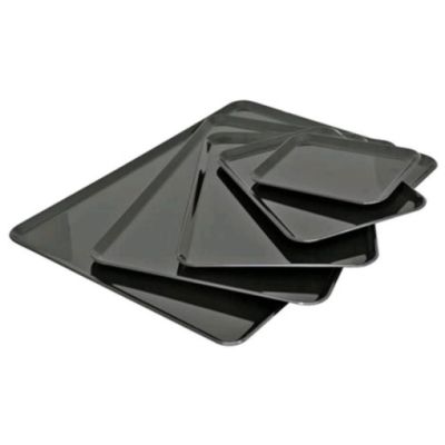 Vassoio espositivo in SAN Dimensioni mm. L 200 x P 150 x 12 h Colori disponibili: Bianco-Nero Modello VIS20