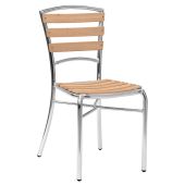 Sedia da esterno impilabile TESR Struttura in alluminio anodizzato e saldato, tubo Ø 25 x 1,5 mm, doghe in legno di rovere Modello 043-ALW12