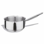 Casseruola con becchi versatoi in acciaio inox 18/10 Capacità lt. 1.5 Dimensioni ø cm. 16x7.5h Modello 126-016
