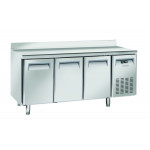 Tavolo Refrigerato TROPICALIZZATO GN1/1 in acciaio inox Refrigerazione ventilata 3 Porte in acciaio inox Modello QN3200 con alzatina