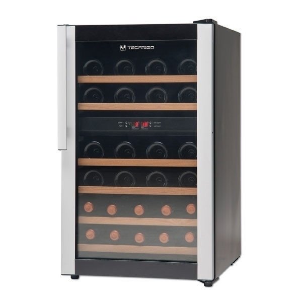 Espositore Refrigerato Verticale per Vino Modello WINE 32 Capacità Bottiglie 0,75 lt n° 32 (14+18) Potenza 96 W