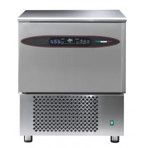 Abbattitore di temperatura professionale Modello ATT05TH con controllo digitale con sensori Touch