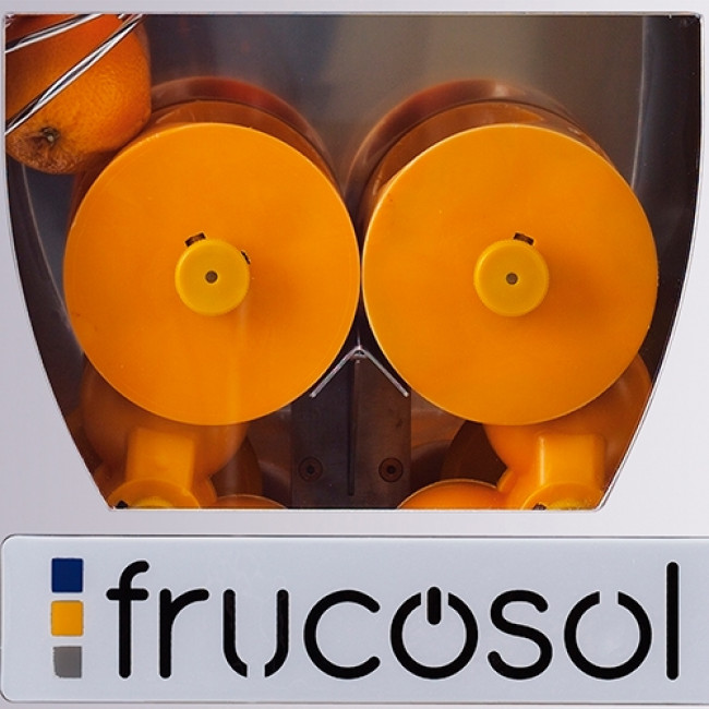 Spremiagrumi automatico professionale in acciaio inox Frucosol con  contatore digitale delle arance Modello F50C Produzione 20-25 arance al  minuto Max. ø 85 mm N. 2 contenitori di stoccaggio rifiuti