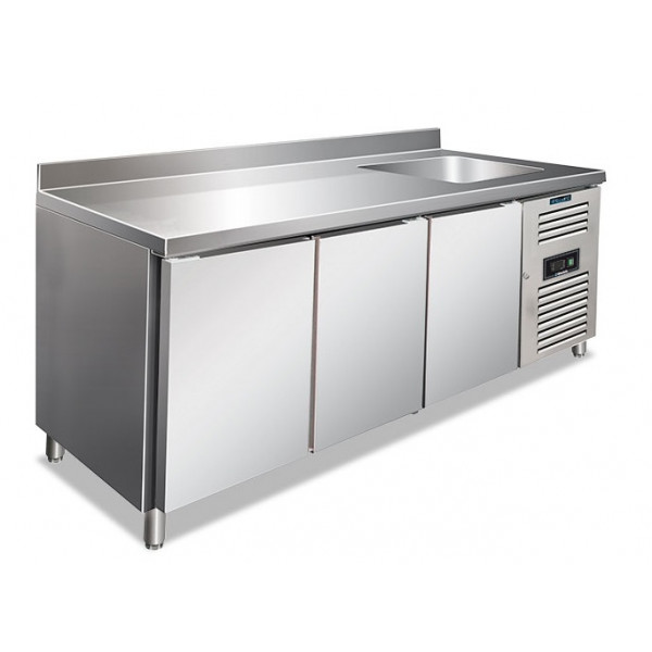 Tavolo frigo ventilato con lavello e alzatina Modello CLV3200TN Tre porte